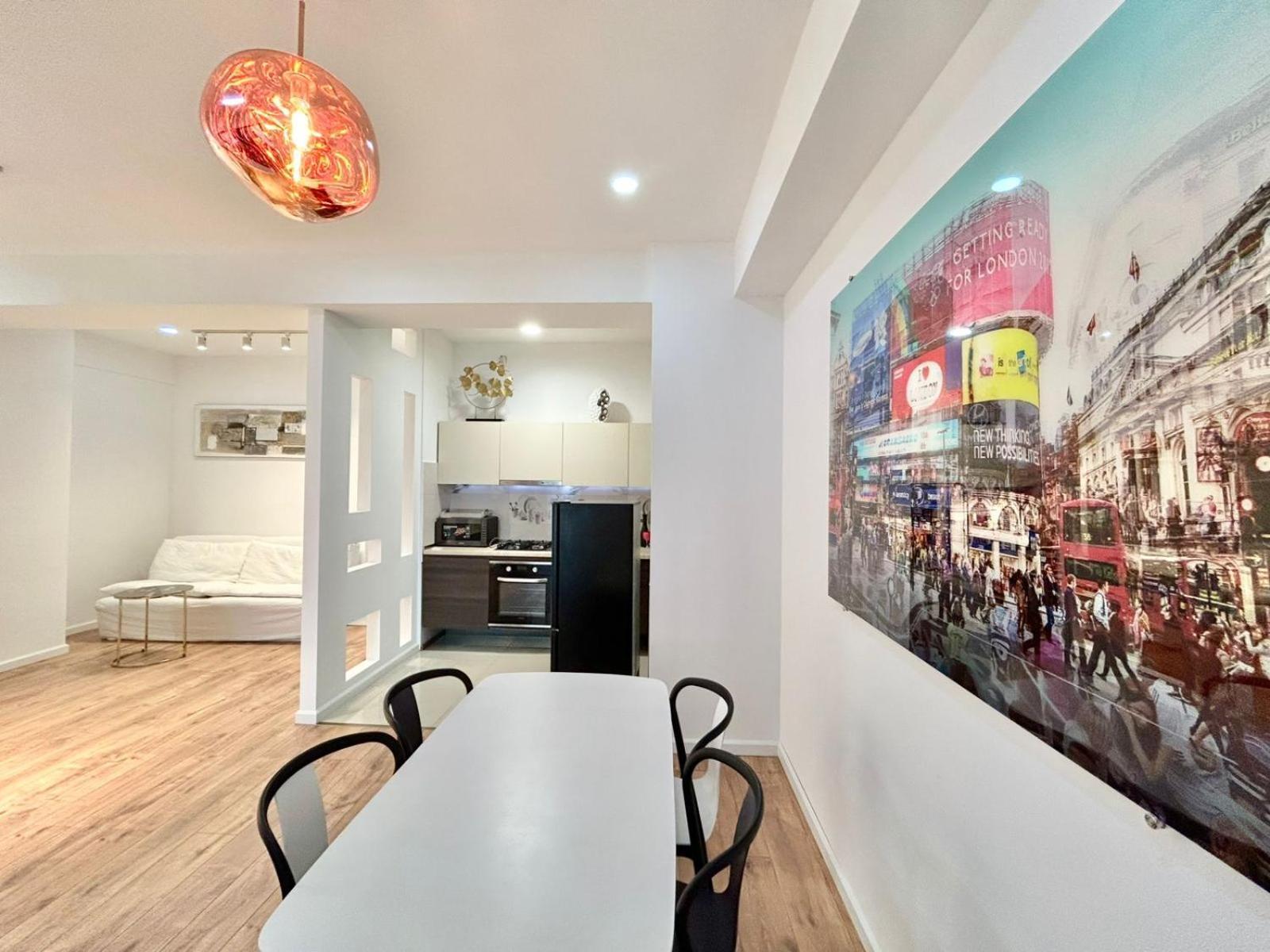 City Center - Next To Holiday Inn -2Br Apartment Тбілісі Екстер'єр фото
