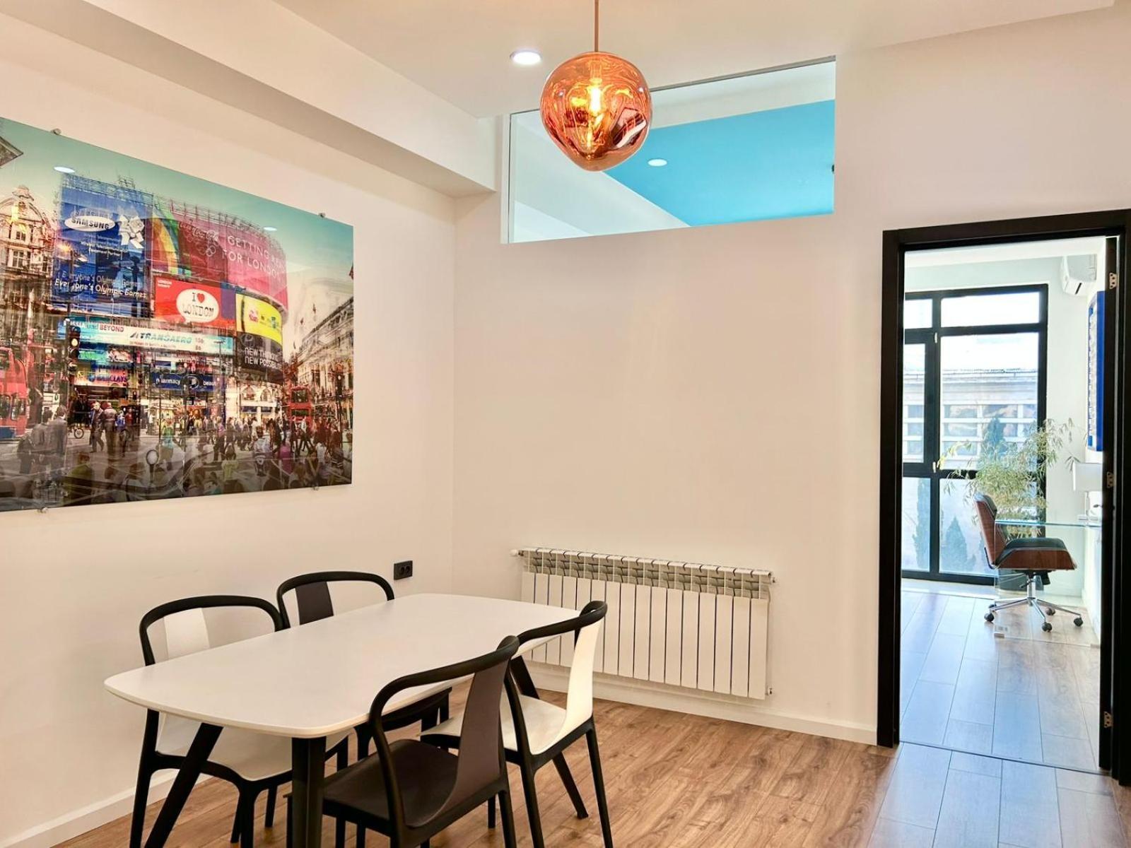 City Center - Next To Holiday Inn -2Br Apartment Тбілісі Екстер'єр фото