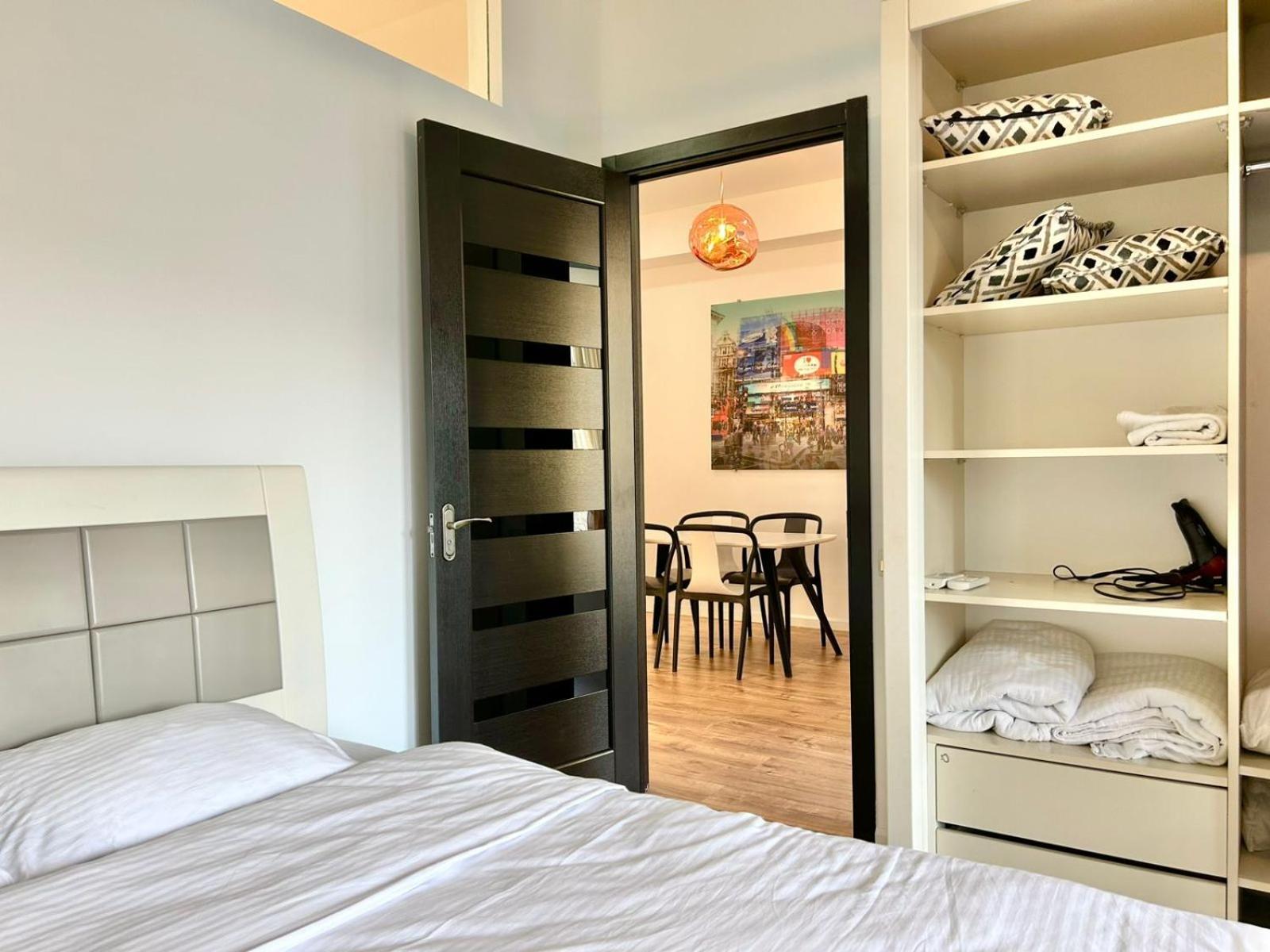 City Center - Next To Holiday Inn -2Br Apartment Тбілісі Екстер'єр фото