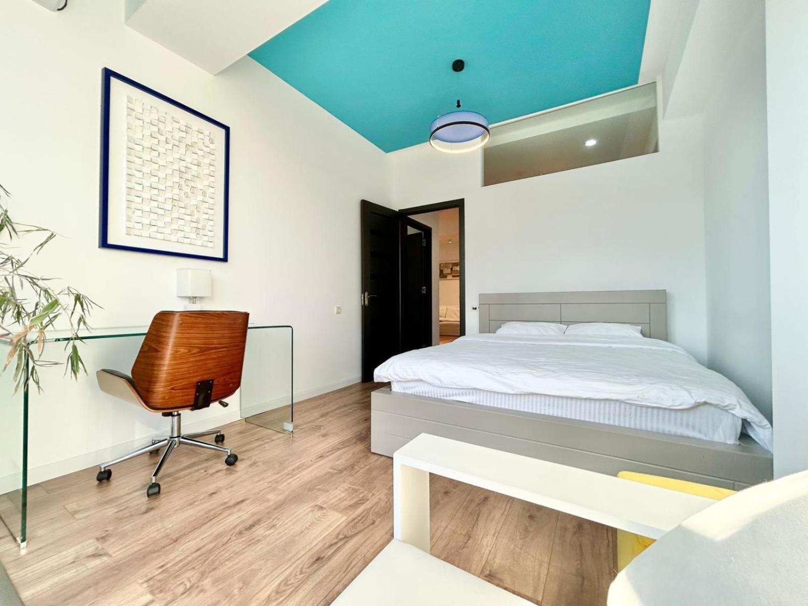 City Center - Next To Holiday Inn -2Br Apartment Тбілісі Екстер'єр фото