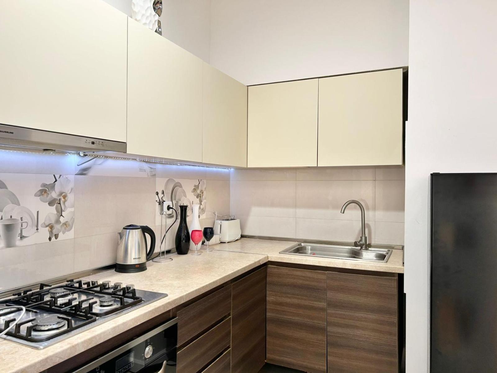 City Center - Next To Holiday Inn -2Br Apartment Тбілісі Екстер'єр фото